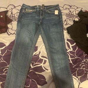 BRAND NEW SOUNDGIRL JEANS (JUNIORS SZ. 11)